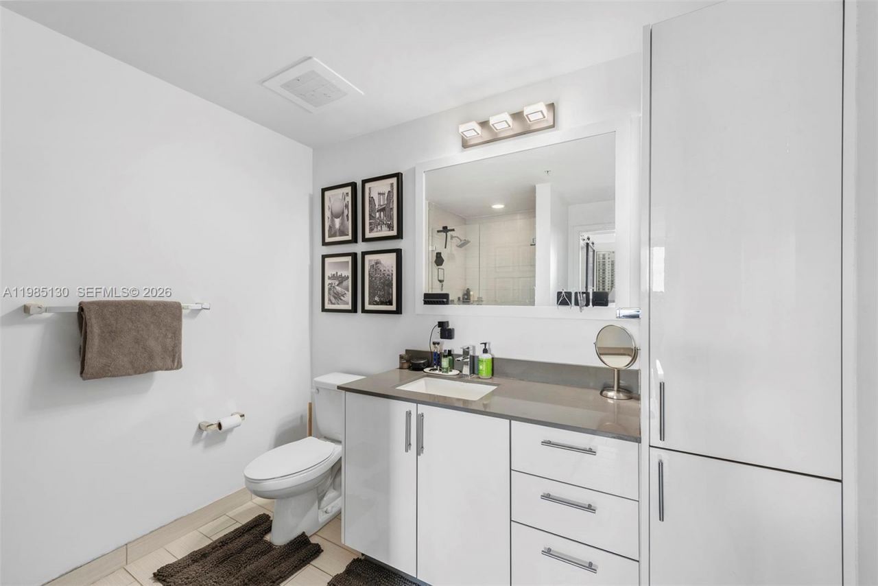 999 SW 1st Ave , Unit 2908, Miami, FL 33130 Photo