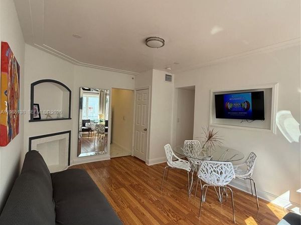 1542 Jefferson Ave, Unit 5, Miami Beach, FL 33139