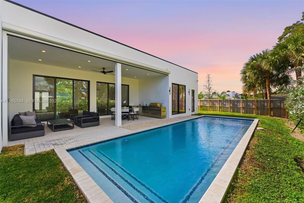 301 NE 27th Dr , Wilton Manors, FL 33334 Photo