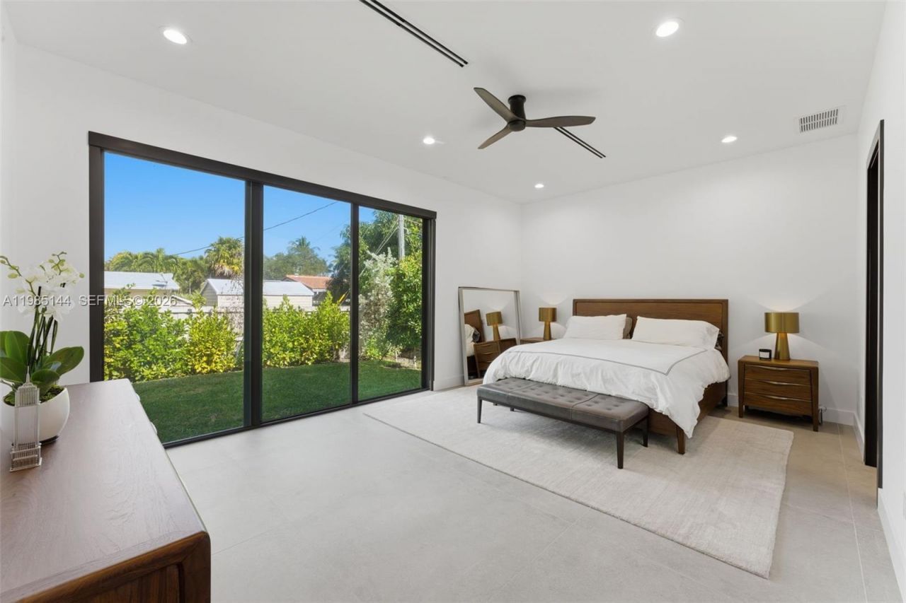 301 NE 27th Dr, Wilton Manors, FL 33334 Photo