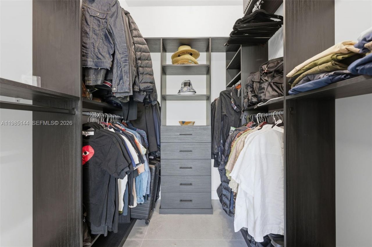 301 NE 27th Dr , Wilton Manors, FL 33334 Photo