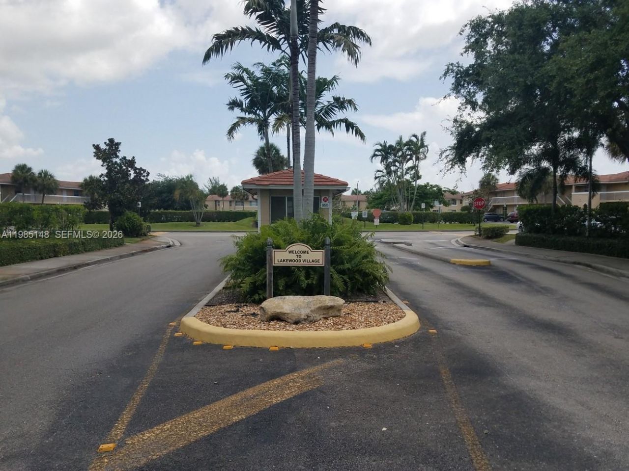 10040 Twin Lakes Dr, Unit 37-A, Coral Springs, FL 33071 Photo