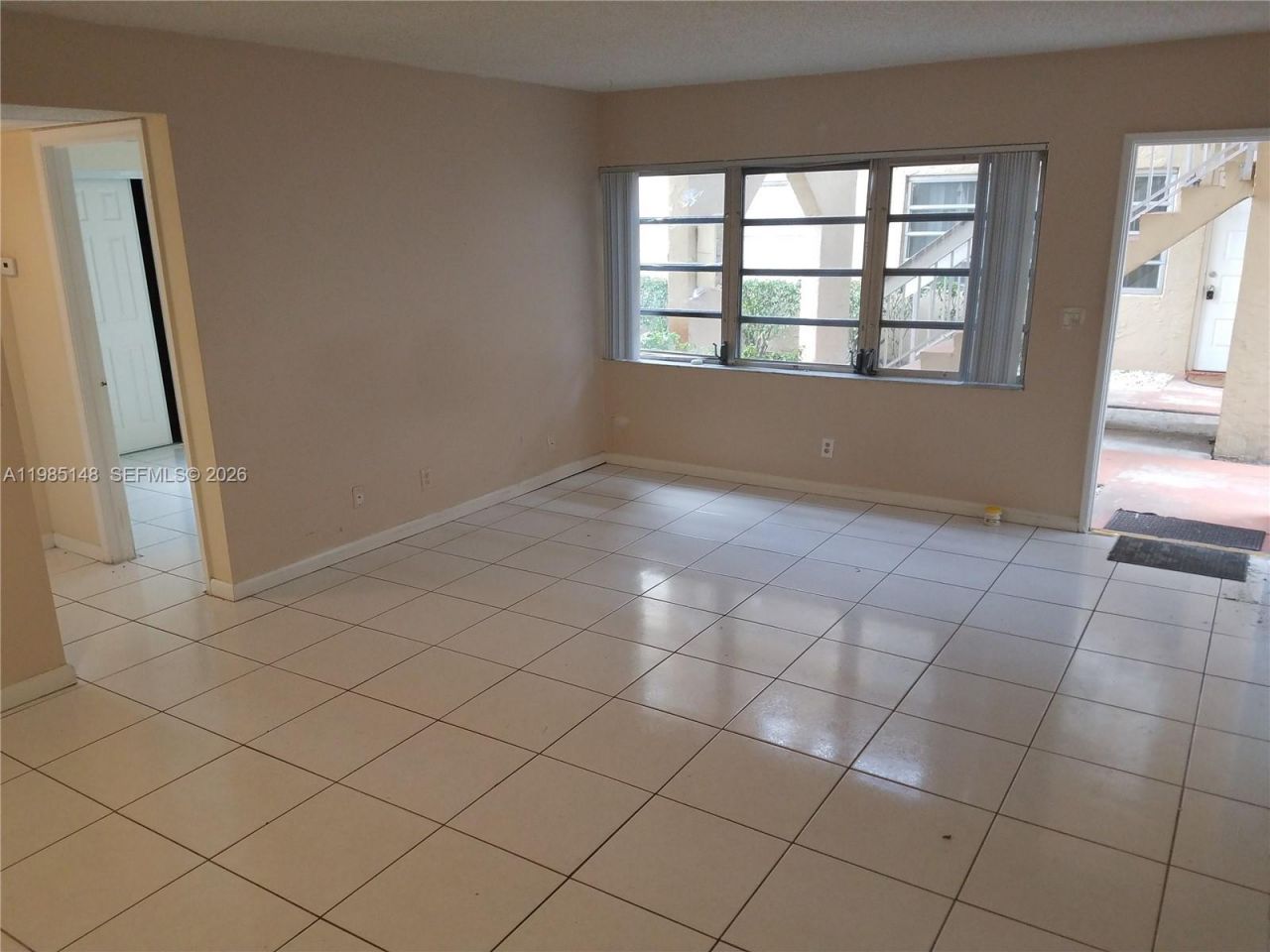 10040 Twin Lakes Dr, Unit 37-A, Coral Springs, FL 33071 Photo