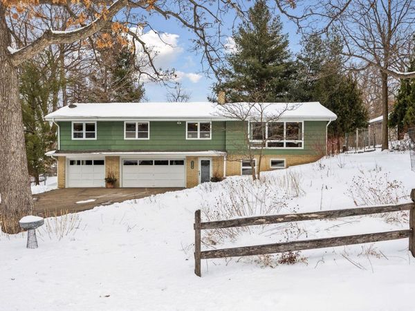 3974 Fairview Avenue N, Arden Hills, MN 55112