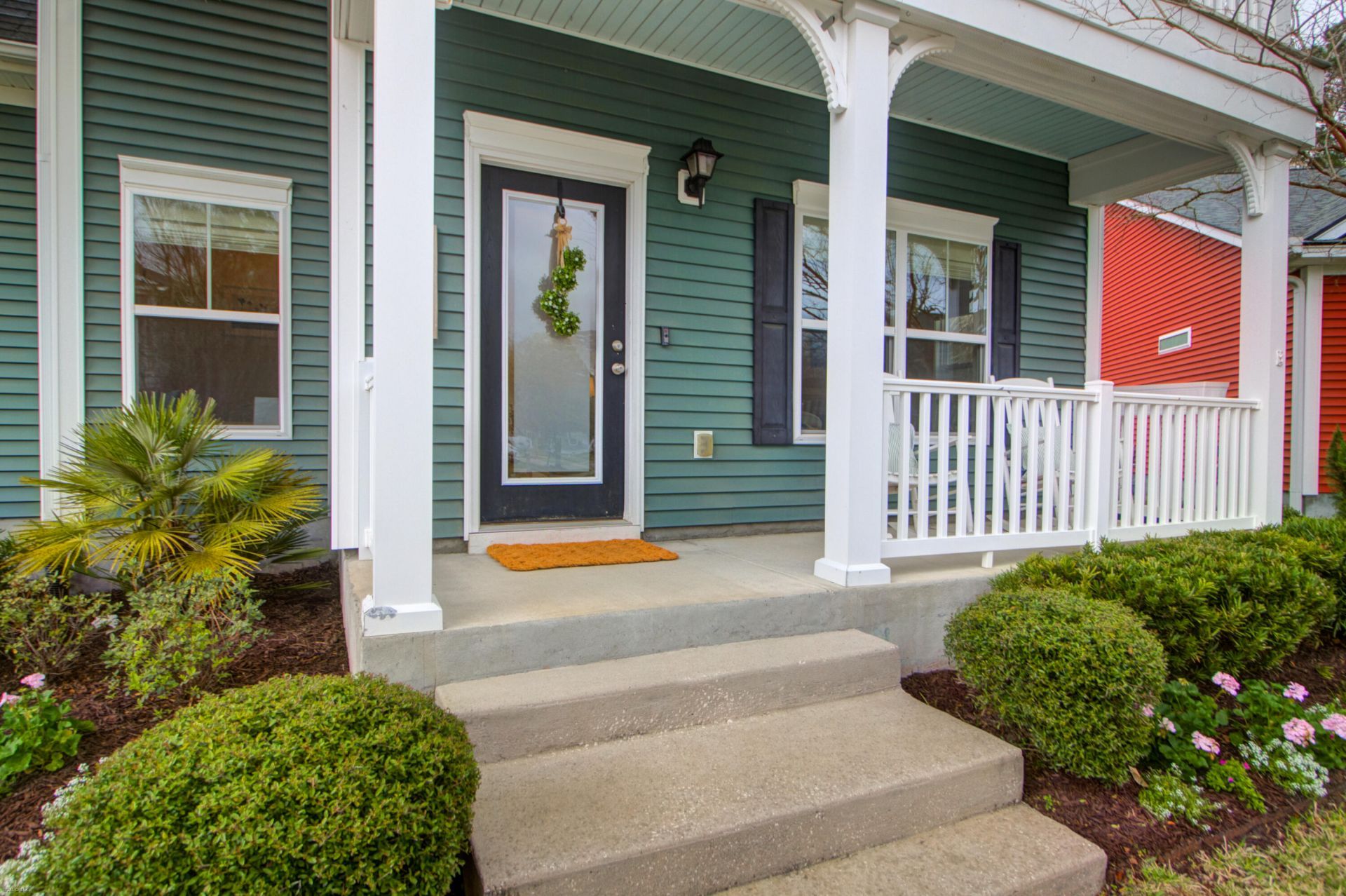1299 Segar Street Photo 16
