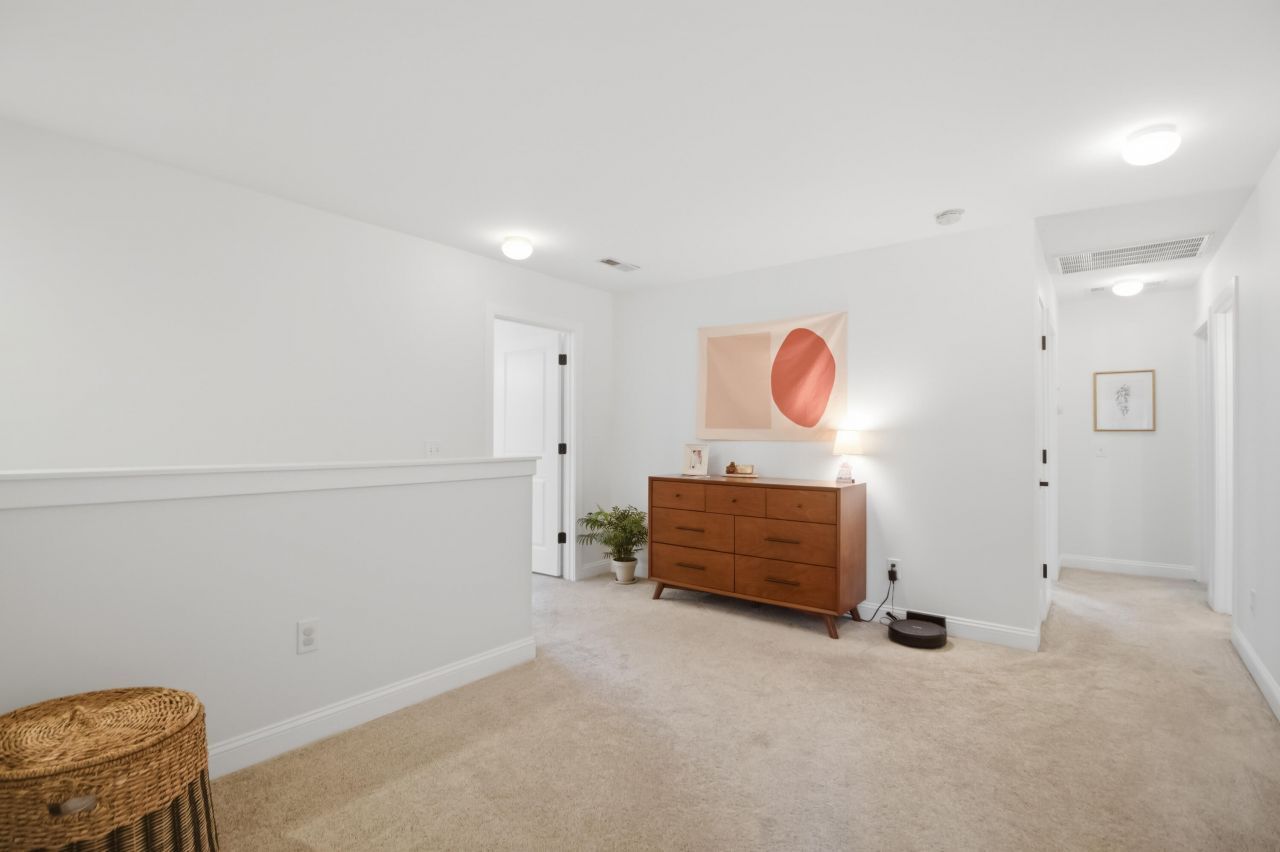 1299 Segar Street Photo 21