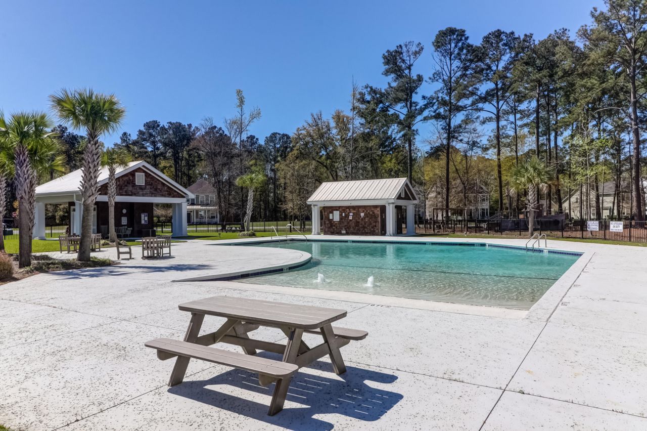 1299 Segar Street Photo 36