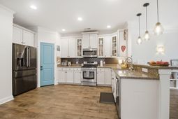 1299 Segar Street photo 4