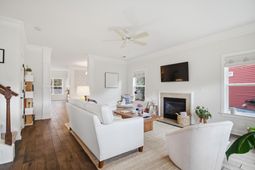 1299 Segar Street photo 4