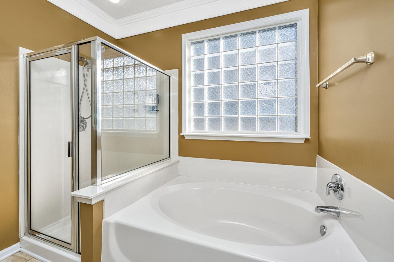 52 Regency Oaks Drive Photo 14