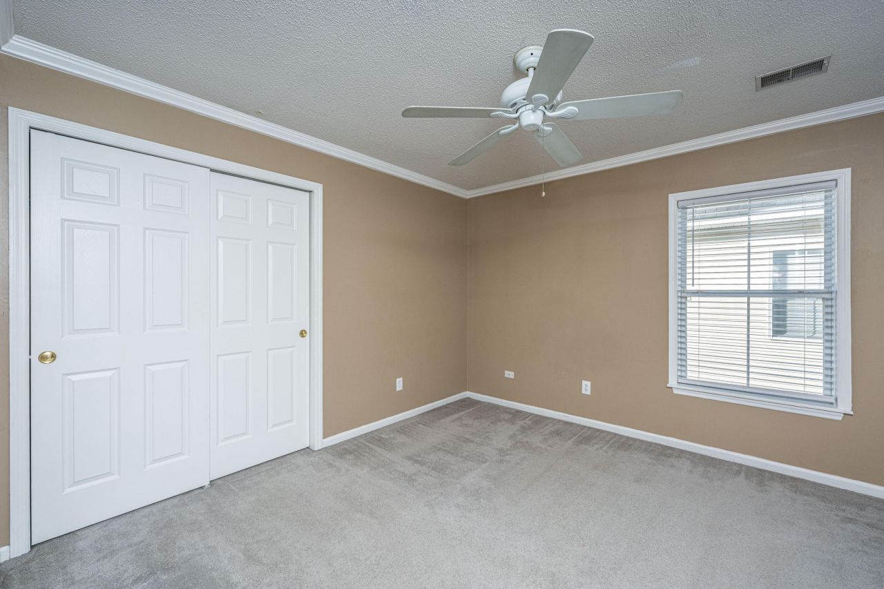 52 Regency Oaks Drive Photo 18