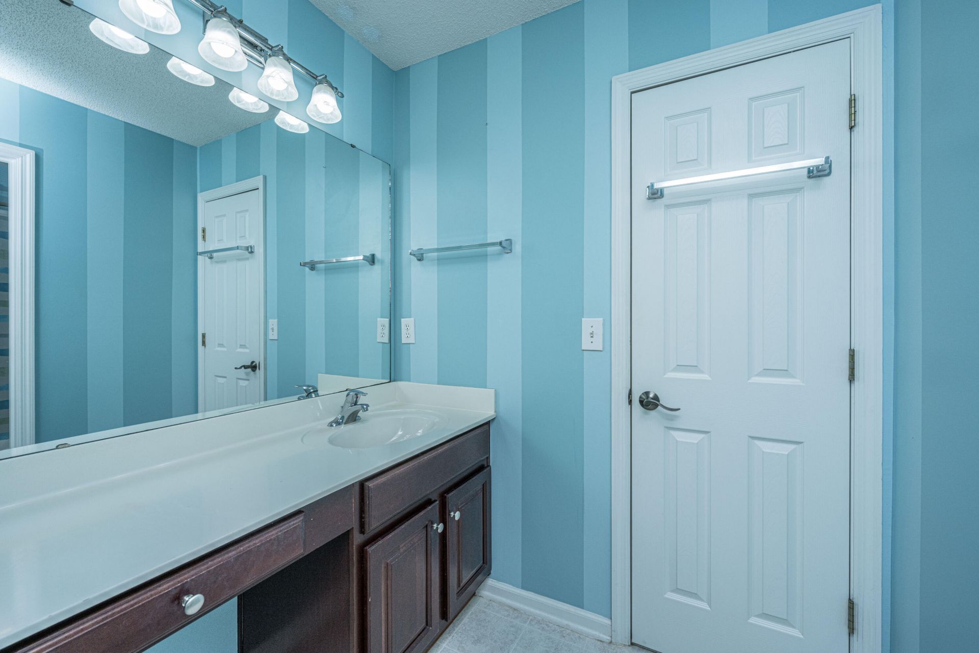 52 Regency Oaks Drive Photo 21