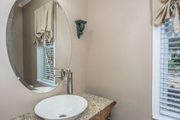 52 Regency Oaks Drive photo 4