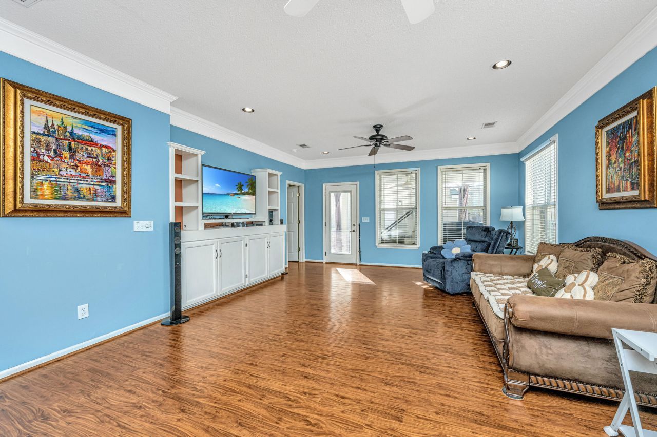 52 Regency Oaks Drive Photo 9