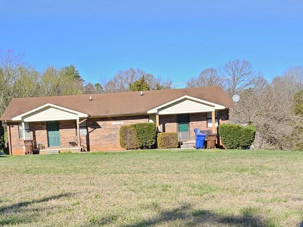 1874 N Tennessee 92, Jefferson City, TN 37760