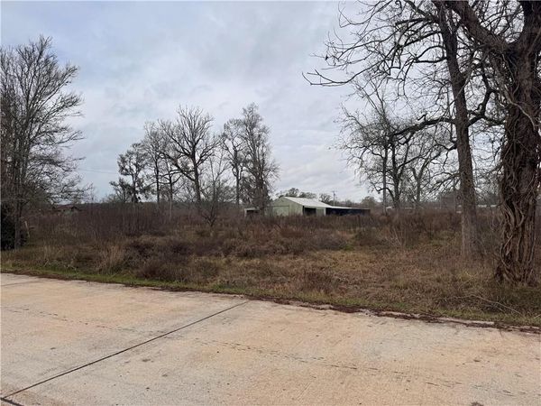 90 HAROLD MILES Road, Boyce, LA 71409