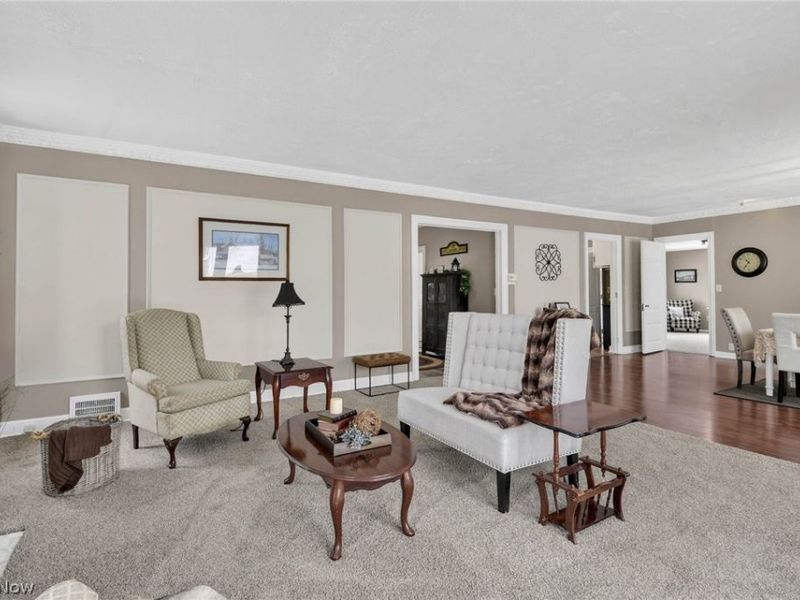 9461 Whalers Cove, Mentor, OH 44060 Photo 11