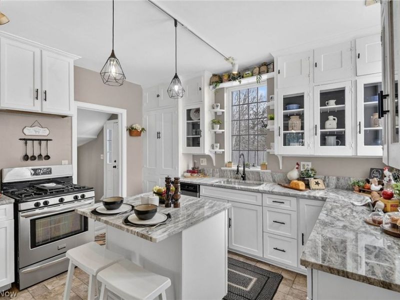 9461 Whalers Cove, Mentor, OH 44060 Photo 17