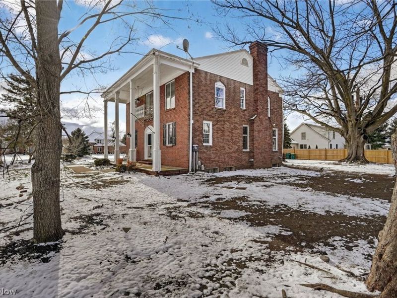 9461 Whalers Cove, Mentor, OH 44060 Photo 4