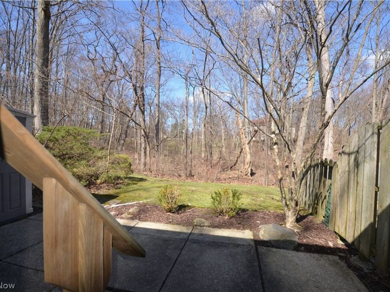 6933 W Fitzwater Road, Brecksville, OH 44141 Photo 17