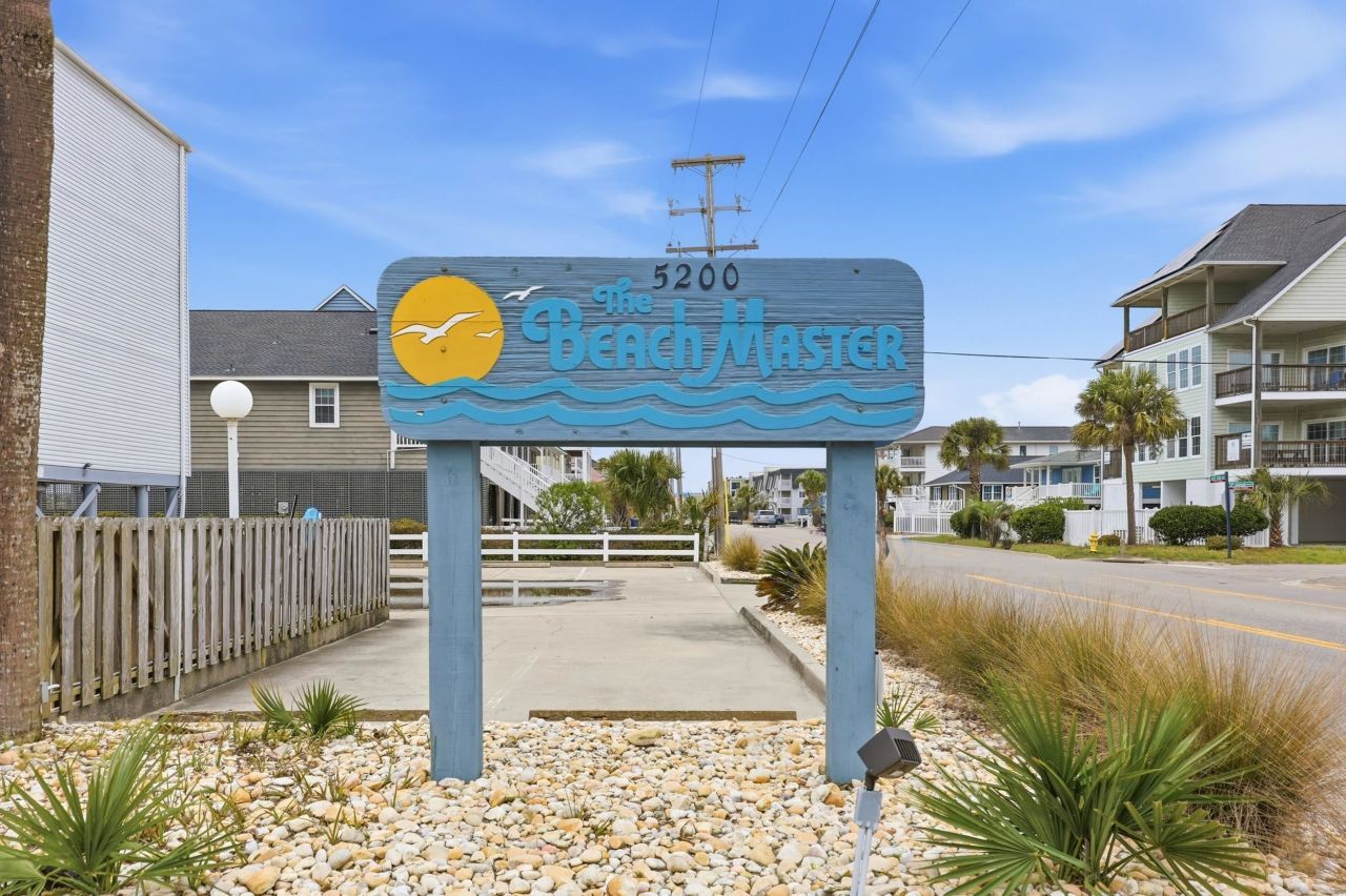 5200 N Ocean Blvd.  Photo 17