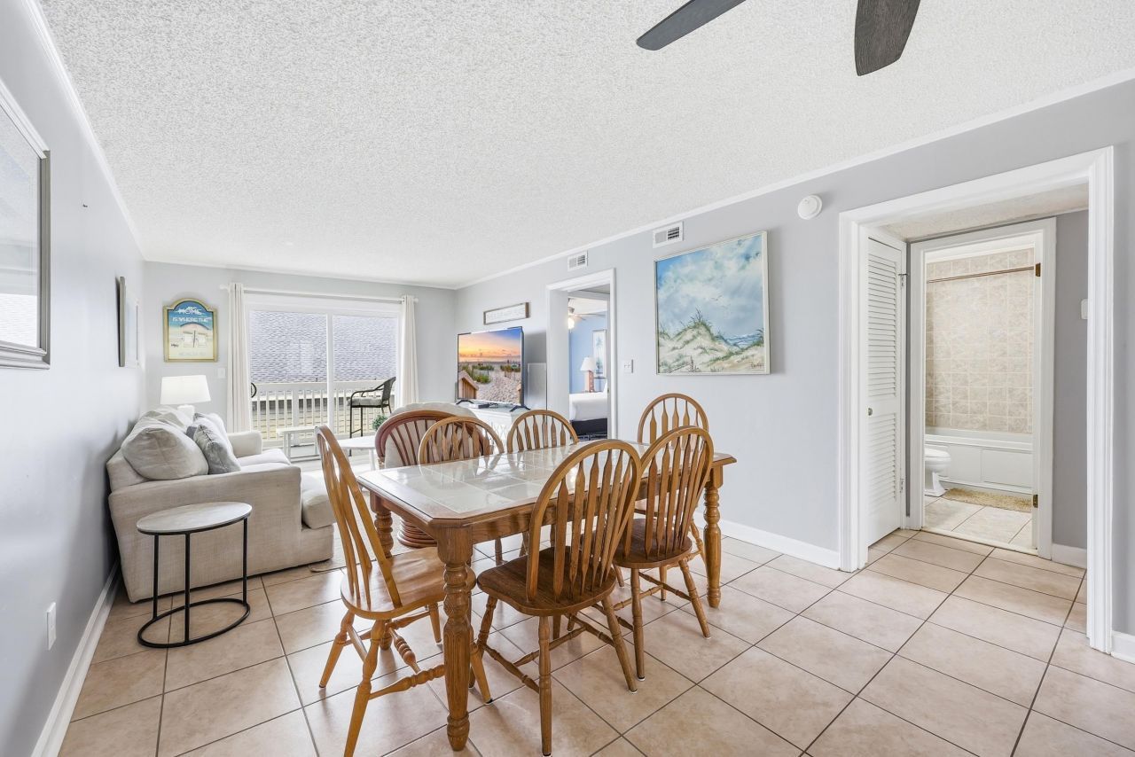 5200 N Ocean Blvd.  Photo 4