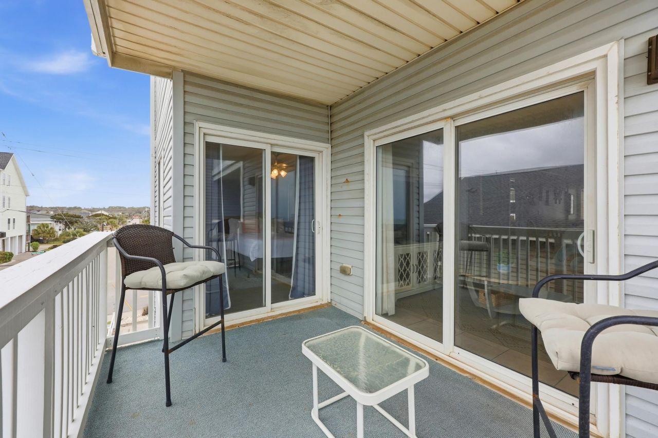 5200 N Ocean Blvd.  Photo 9