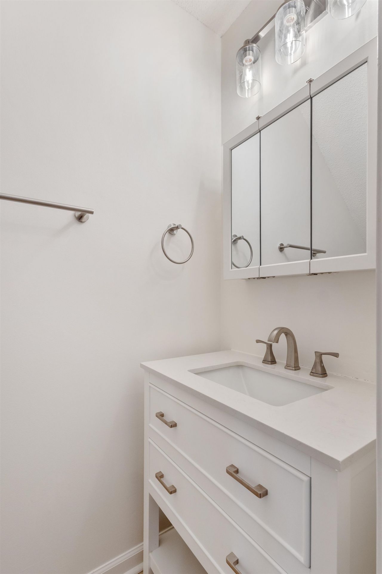 453 Seabert Rd.  Photo 12