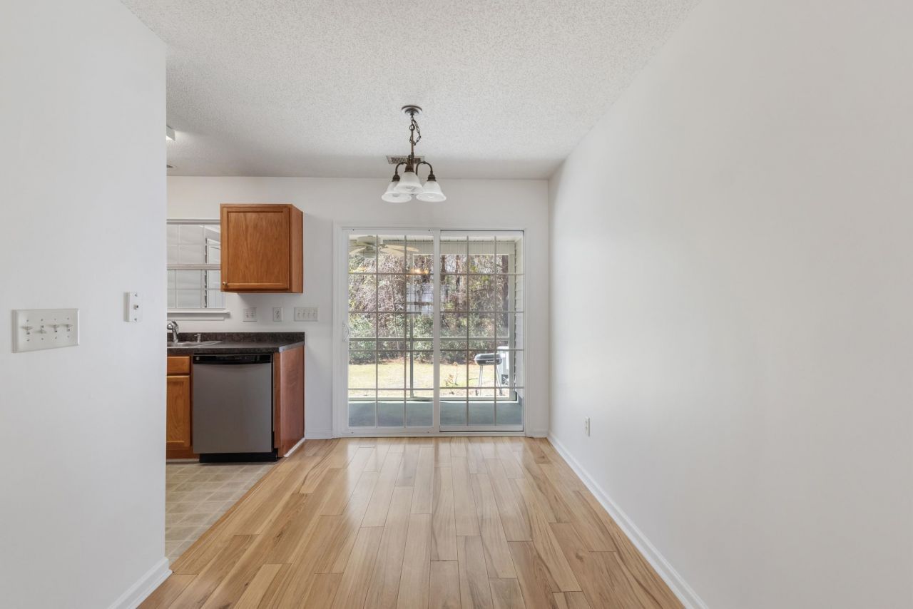 453 Seabert Rd.  Photo 14