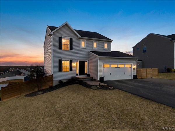 3061 Wheatfield Drive, Chittenango, NY 13037