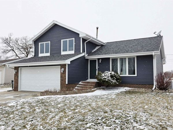 1908 N 30Th Court, Fort Dodge, IA 50501