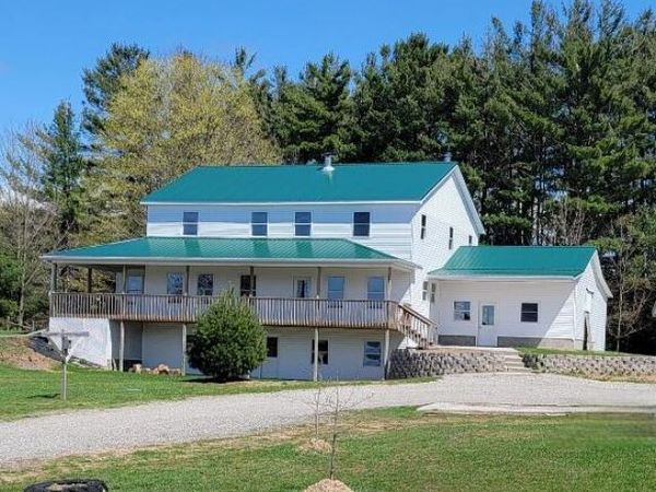 7909 11 Mile Road, Bear Lake, MI 49614