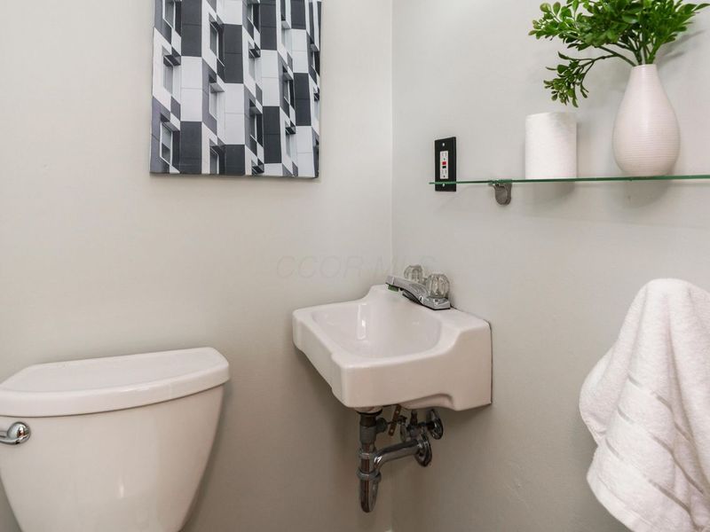 518 Mohawk Street , Columbus, OH 43206 Photo 9