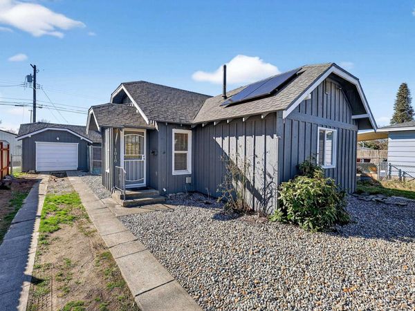 1818 E Bismark Ave, Spokane, WA 99208