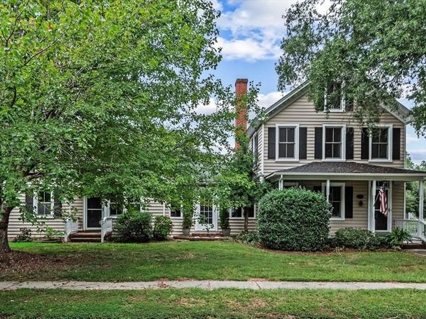 92 Front Street, WARSAW, VA 22572