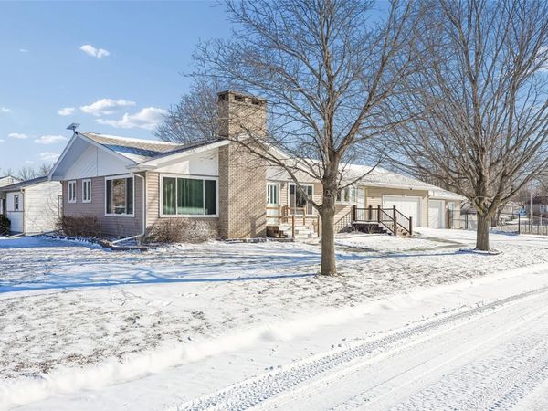 1003 20th Street, Boone, IA 50036