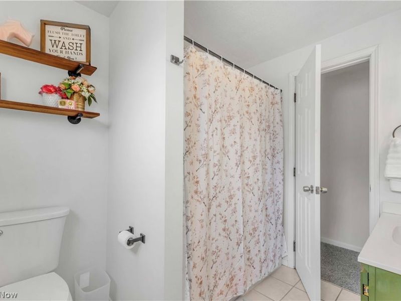 6048 Rosebelle Avenue, North Ridgeville, OH 44039 Photo 17