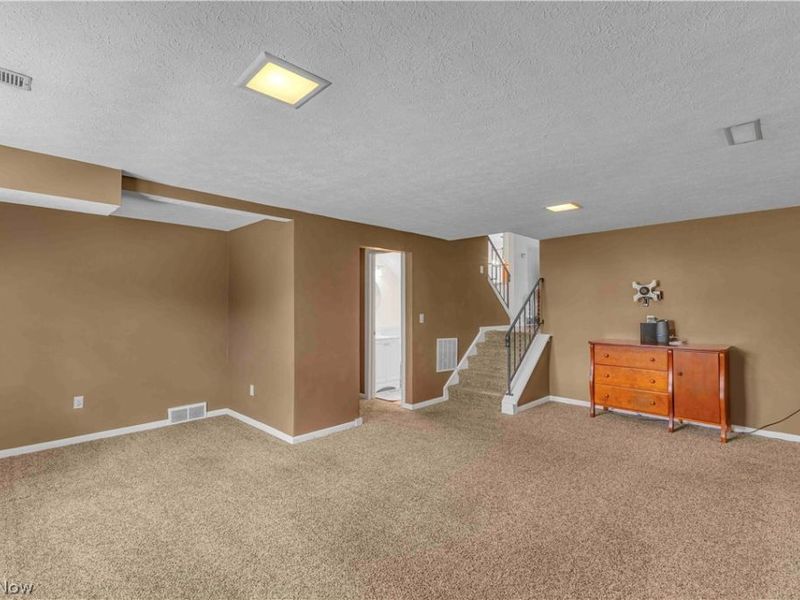 6048 Rosebelle Avenue, North Ridgeville, OH 44039 Photo 20