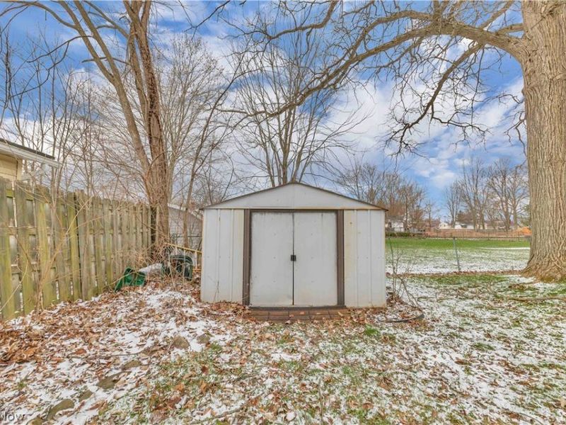 6048 Rosebelle Avenue, North Ridgeville, OH 44039 Photo 27