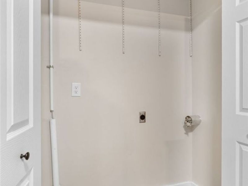 8304 Cedar Road, Chesterland, OH 44026 Photo 14