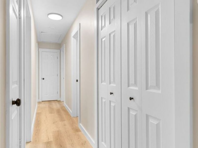 8304 Cedar Road, Chesterland, OH 44026 Photo 15