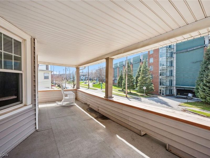 1627 E 118th Street, Cleveland, OH 44106 Photo 3