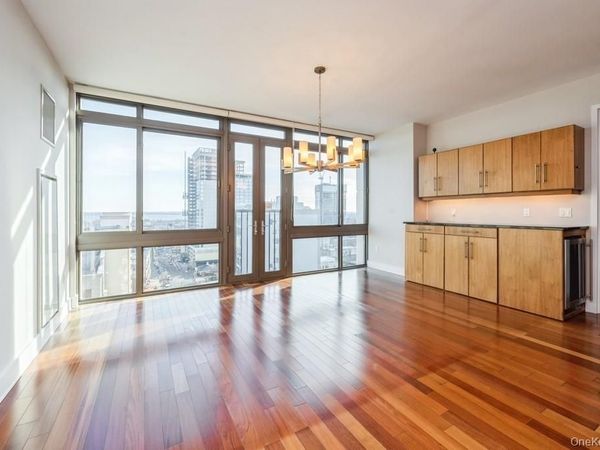 175 Huguenot Street , Unit 1604, New Rochelle, NY 10801