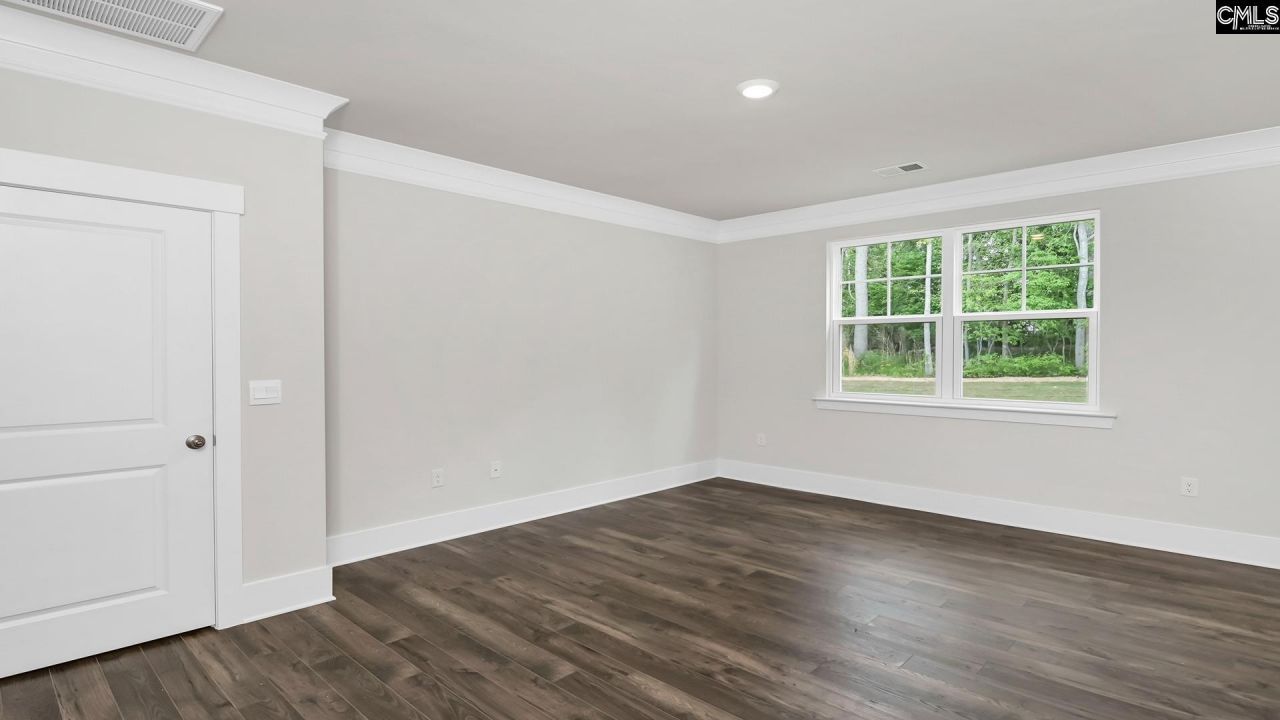 276 Livingston Woods Drive Photo 15