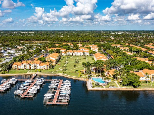 131 Yacht Club Way, Unit 106, Hypoluxo, FL 33462