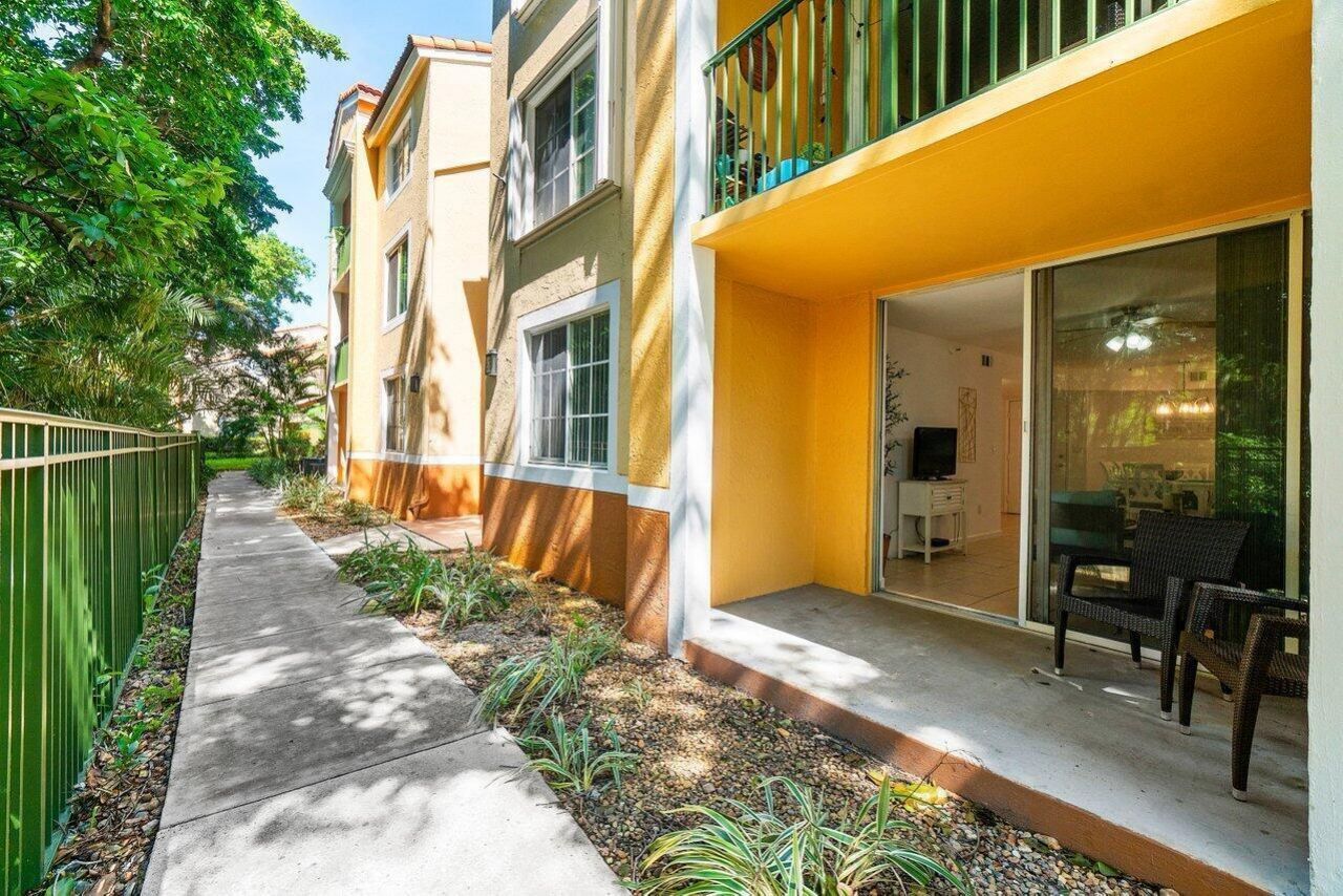 131 Yacht Club Way, Unit 106, Hypoluxo, FL 33462 Photo