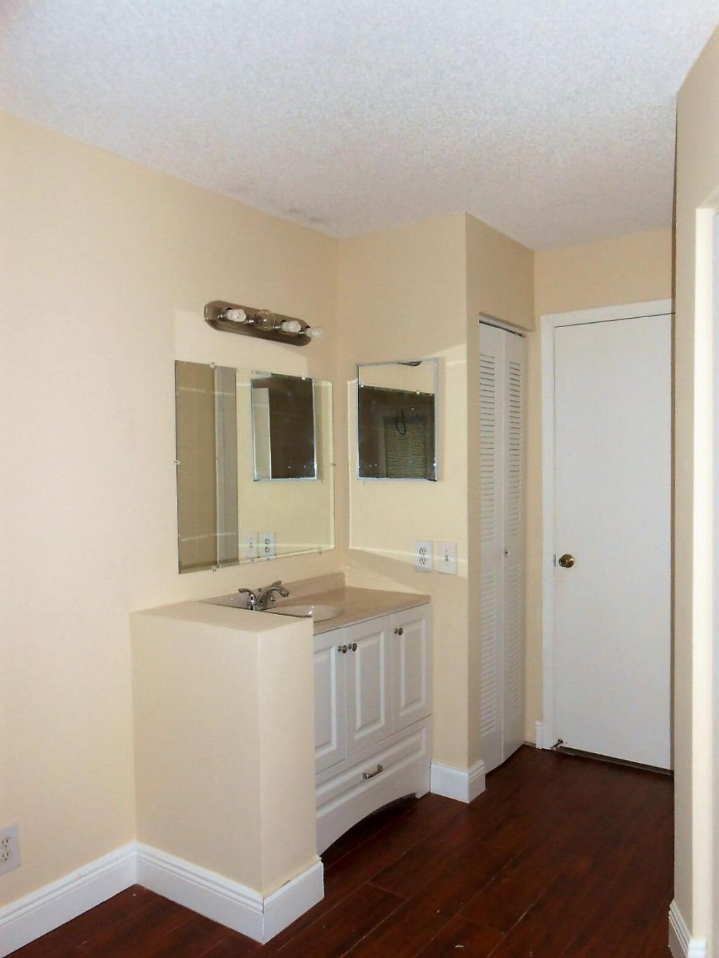9999 Summerbreeze Drive, Unit 1008, Sunrise, FL 33322 Photo