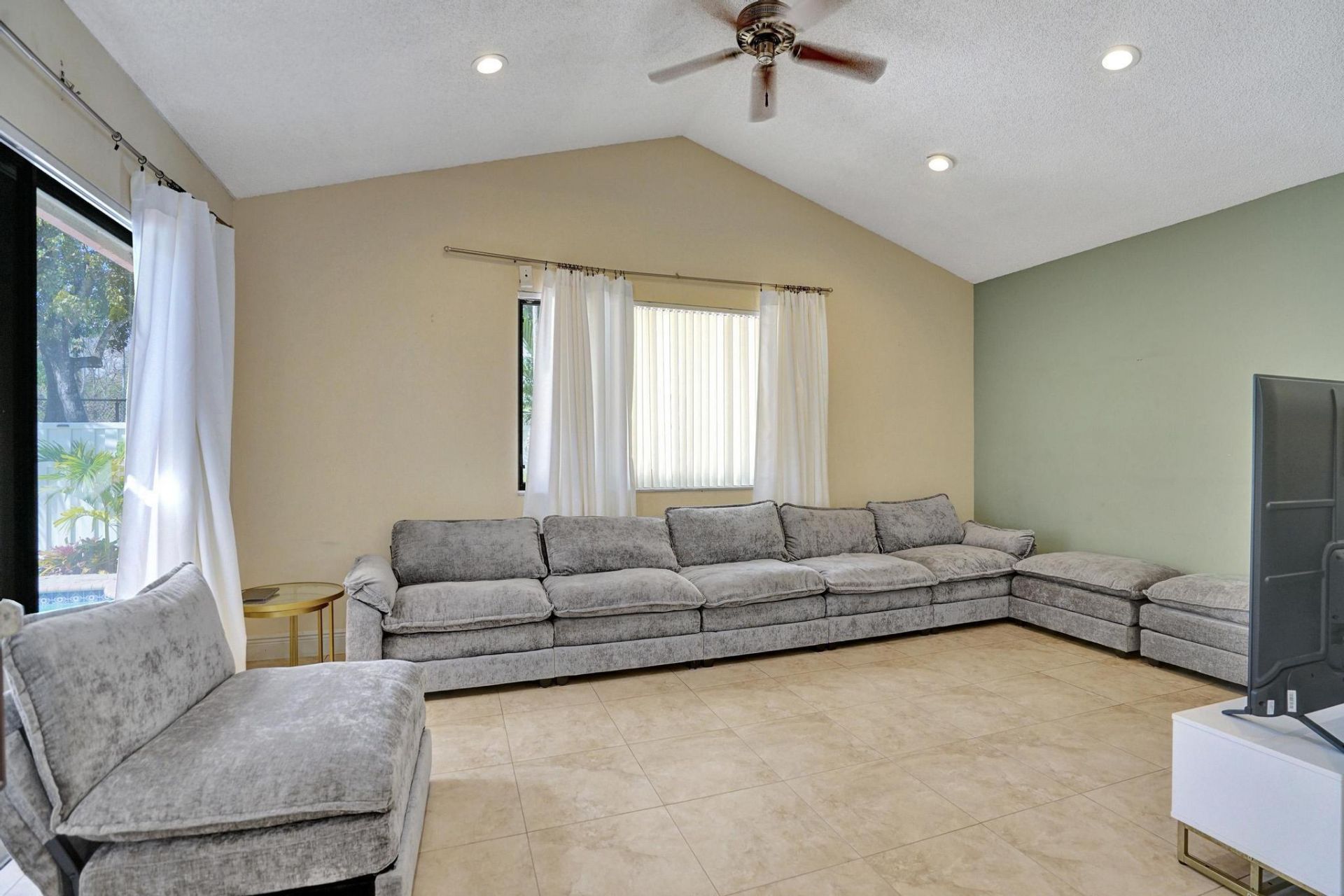 10527 Zurich Street, Cooper City, FL 33026 Photo