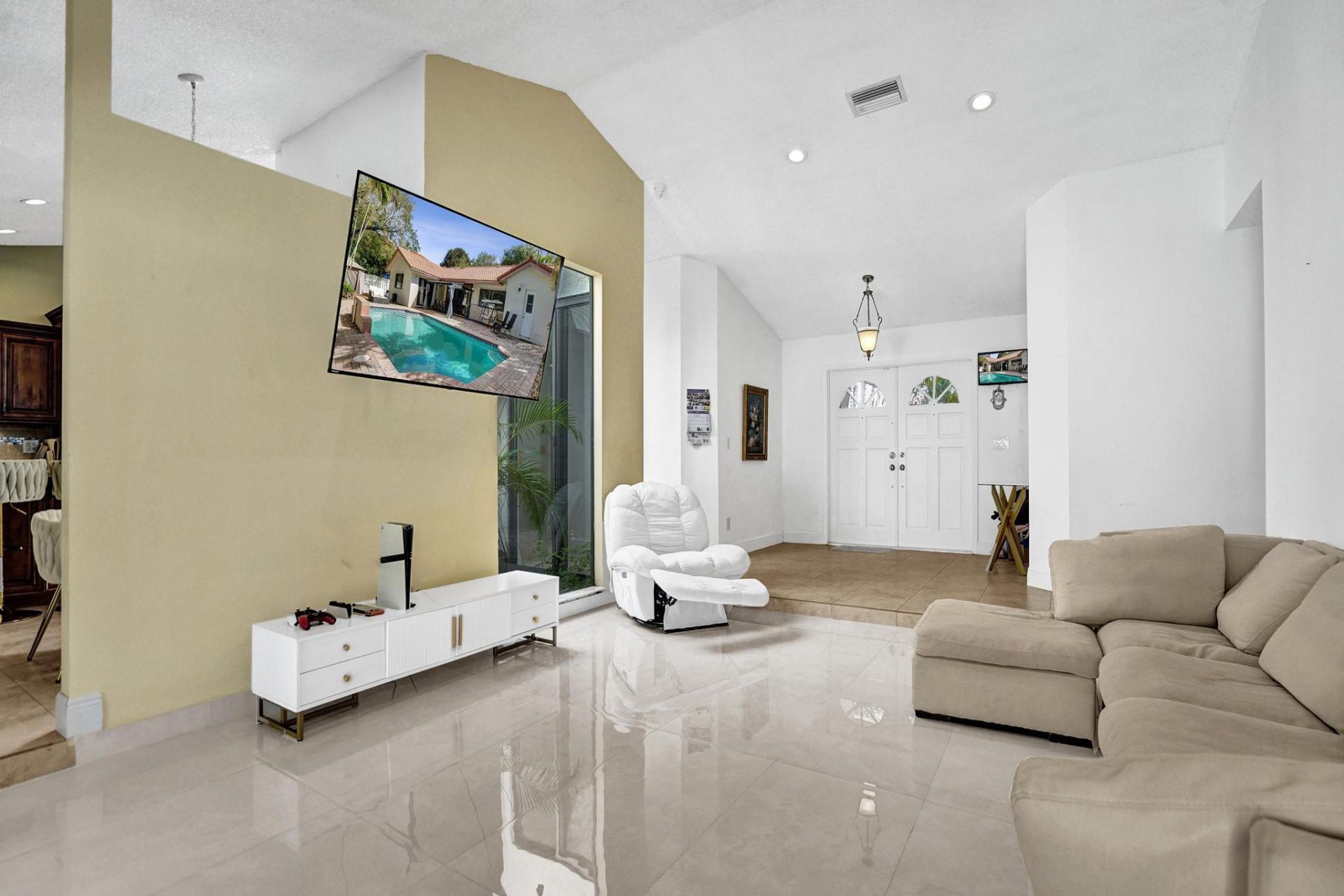 10527 Zurich Street, Cooper City, FL 33026 Photo