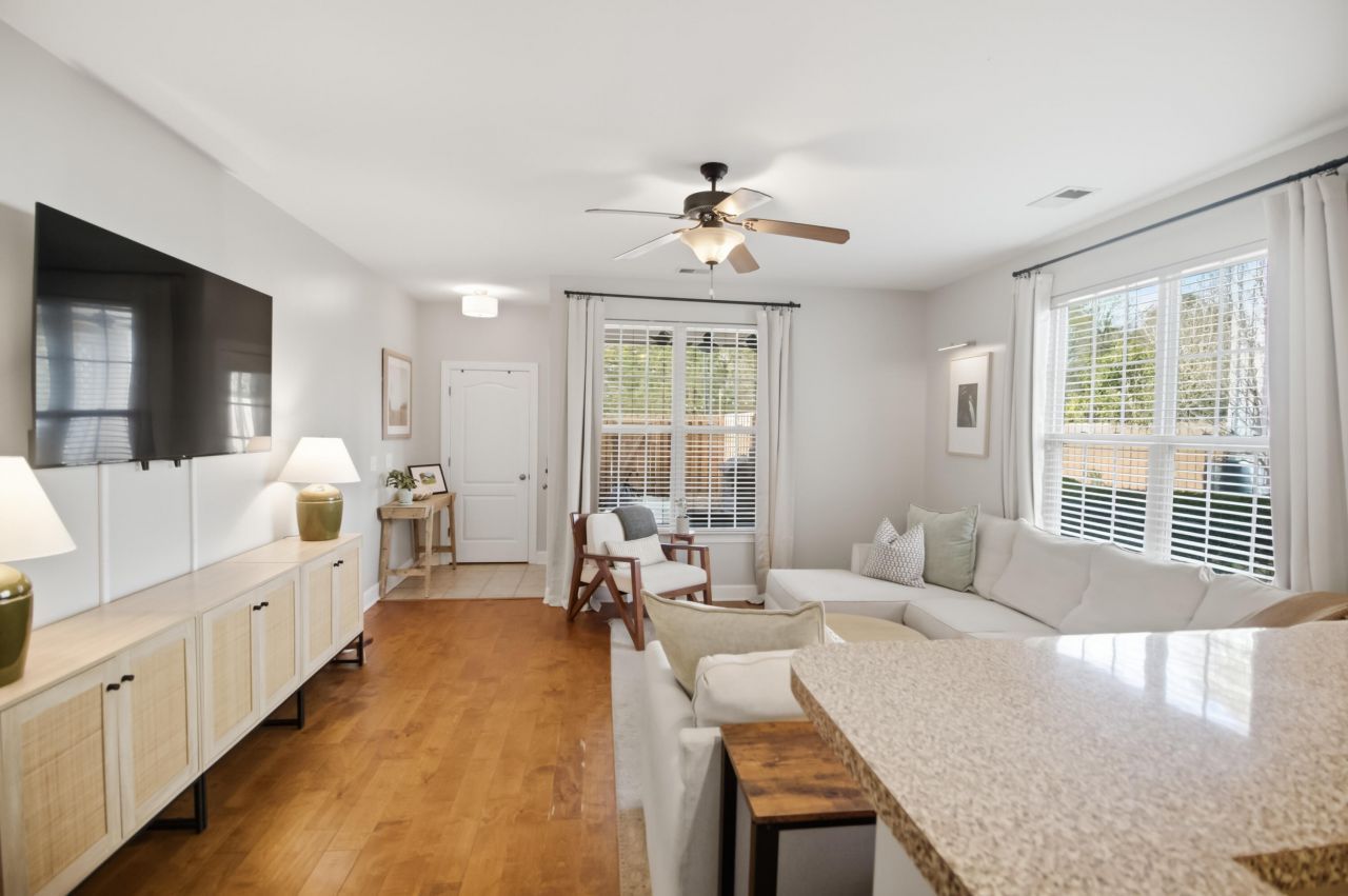 3063 Sugarberry Lane Photo 33